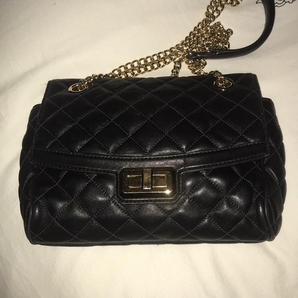 Michael Kors Handbags - Michael Kors quilted shoulder bag/ crossbody. 11X8